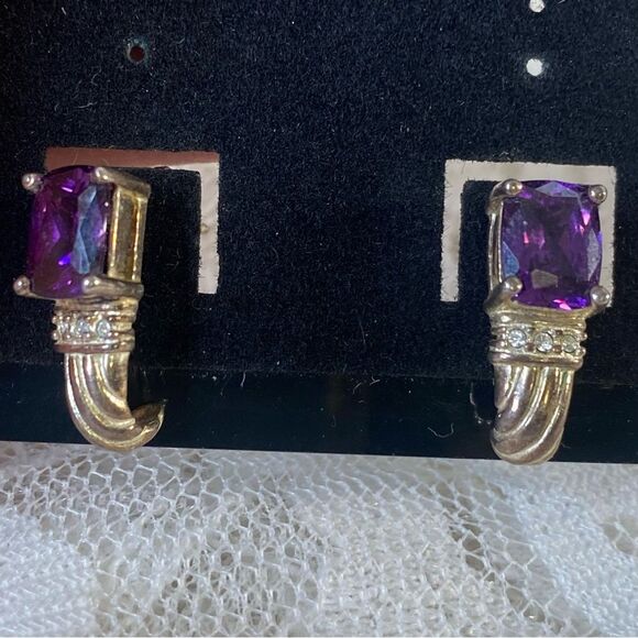 Avon Vintage Sterling Silver 925 Earrings Purple Stones Huggie Style - Picture 3 of 4